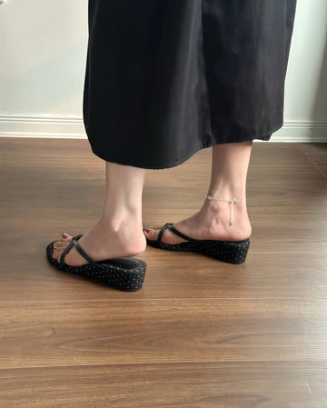 Drift Wedge Slipper